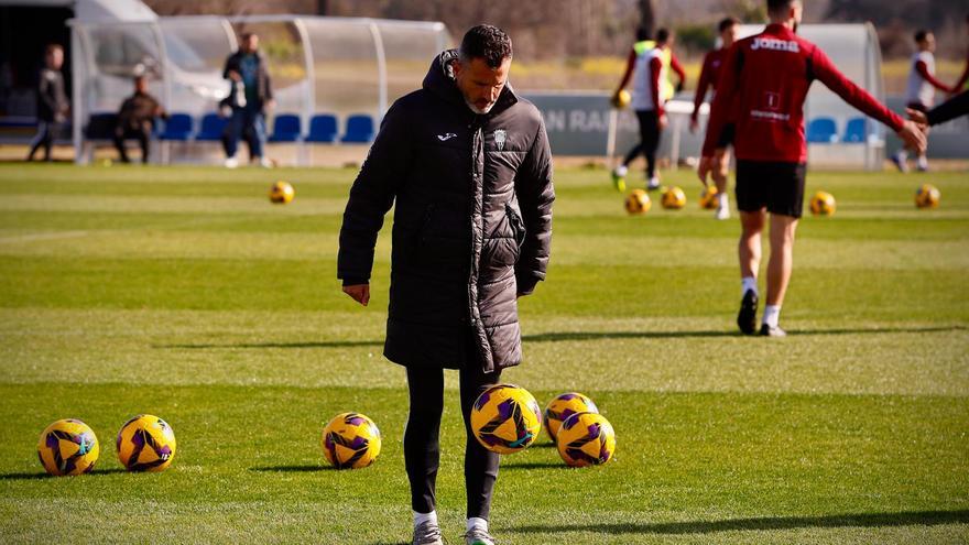 Iván Ania y el partido en Ferrol: «Nuestro reto es ir partido a partido»