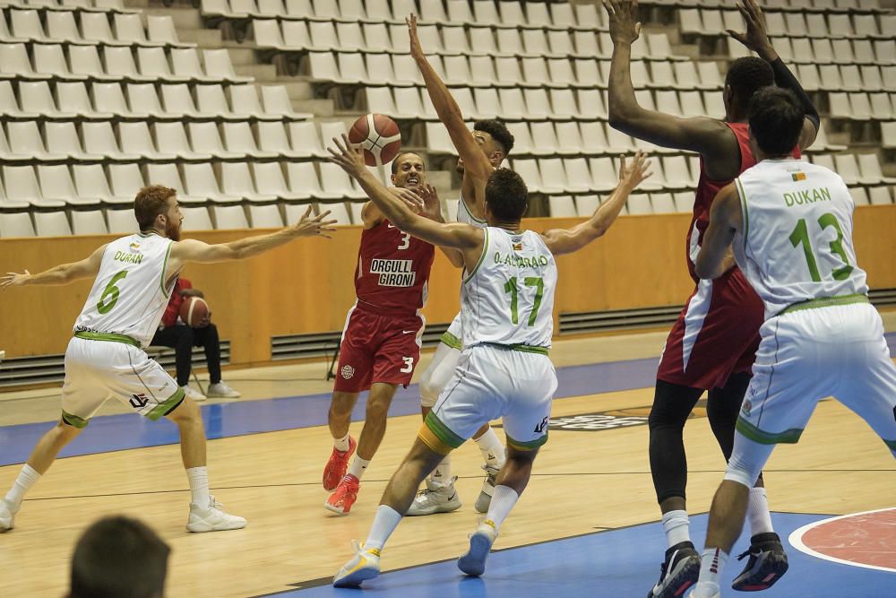 EN FOTOS | Bàsquet Girona - Tau Castelló