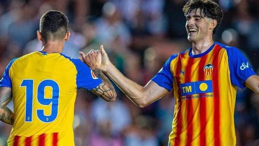 La renovación de Javi Guerra va por buen camino