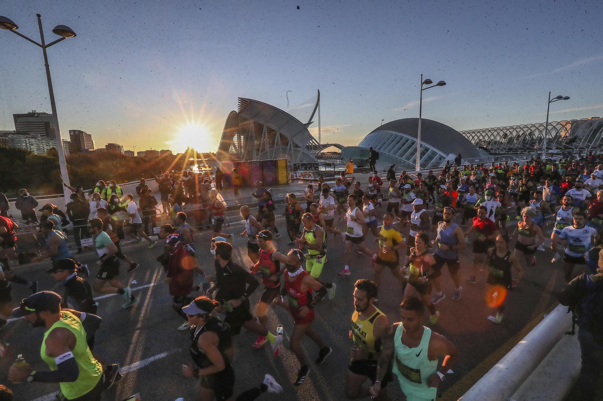 Salida del Maratón Valencia 2021