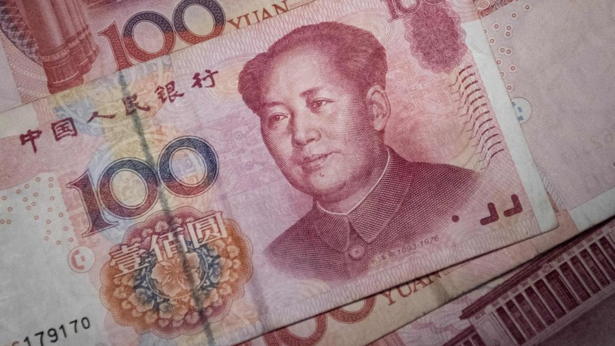 Un billete de 100 yuan.