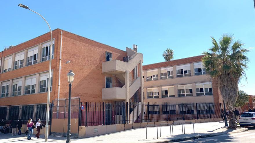 Absentismo escolar: 445 alumnos no asisten de forma normal a clase en València