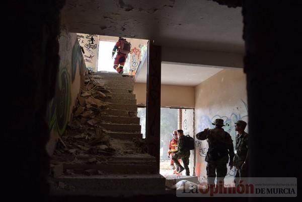 Simulacro de la UME en Alcantarilla