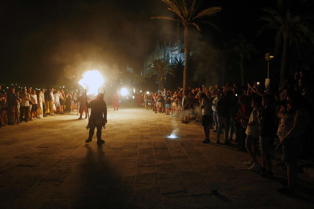 Johannisnacht: So tanzten die Teufel vor der Kathedrale
