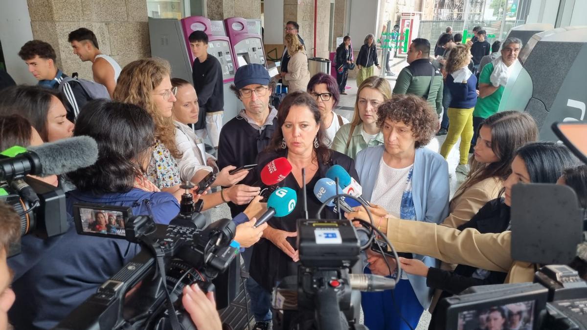 La eurodiputada del BNG Ana Miranda y Goretti Sanmartín durante sus declaraciones