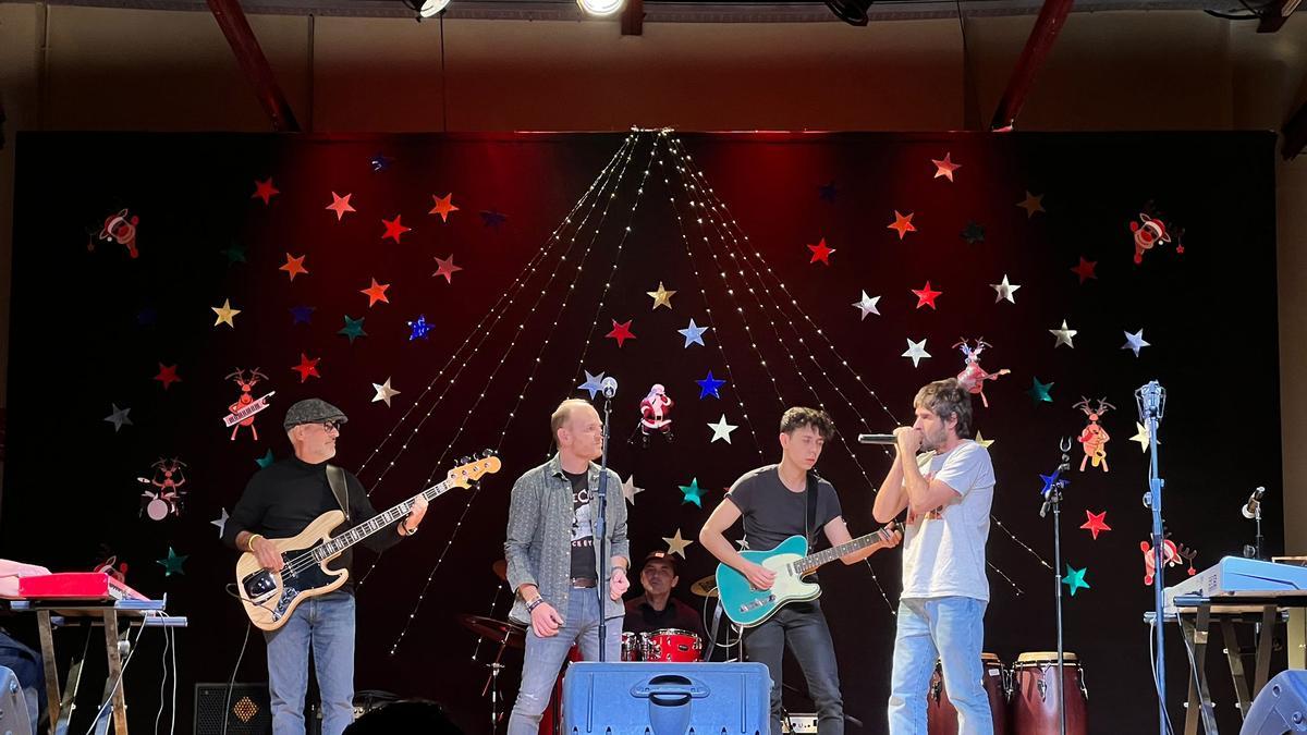 El festival navideño de la Escuela de Música de Llanera el año pasado