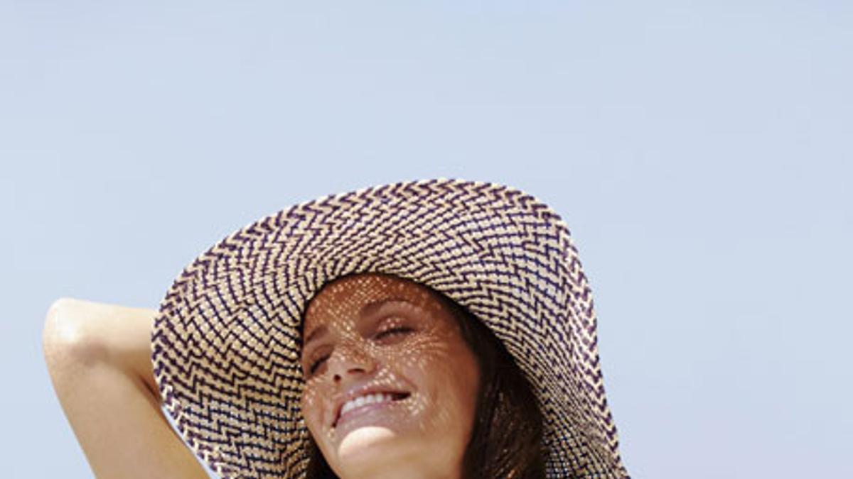 Sol, piel, verano, piscina, playa, normas, crema, protección solar, cáncer, arrugas, manchas, fotoenvejecimiento