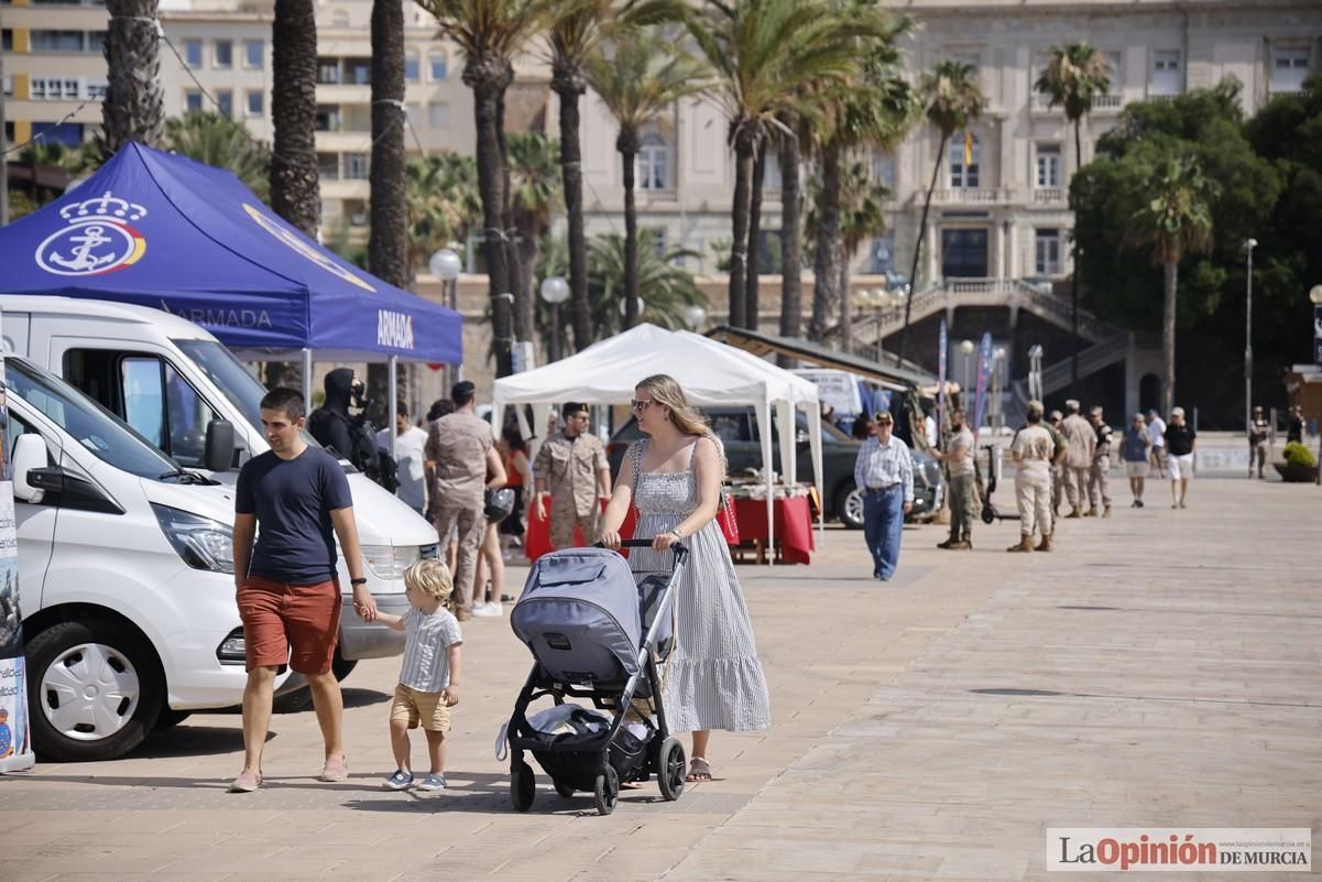 Las mejores imágenes del Día de las Fuerzas Armadas en Cartagena