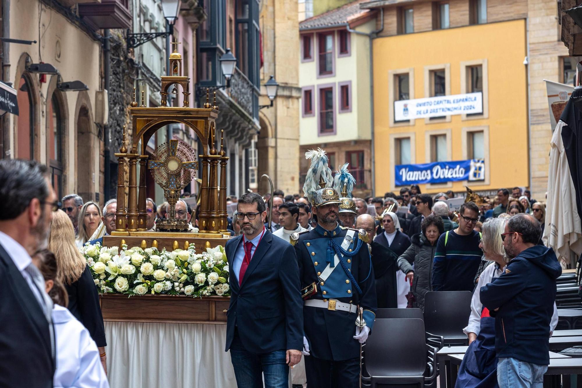 Celebración del Corpus en la Catedral de Oviedo