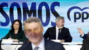 Feijóo apel·la a la «responsabilitat» de Vox: «No poden convertir-se en un mur, perquè jo no soc Sánchez»