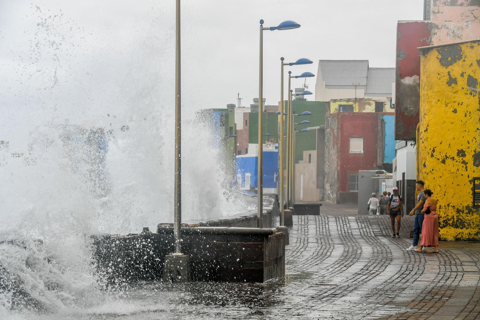 Olas en San Cristóbal, en Las Palmas de Gran Canaria (02/08/2023)