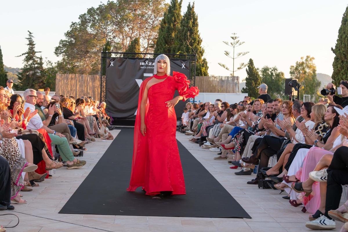 Desfile Ibimoda Pepita Planells. Desfile Ibimoda Pepita Planells.