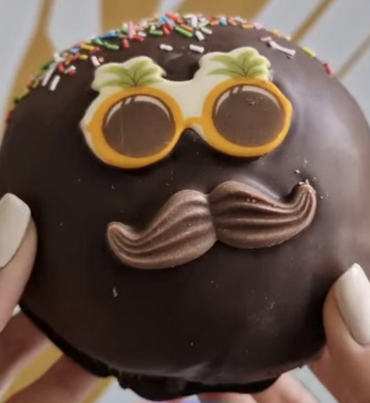 Así es 'momo', el dulce más bizarro de Málaga que solo se come en Carnaval