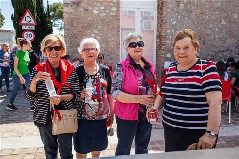 Almassora va en romería a su ermita de Santa Quitèria