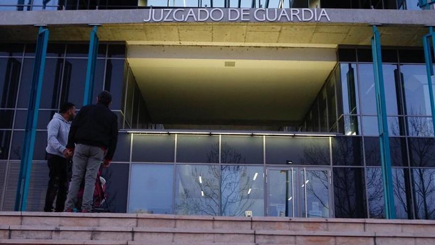 En libertad tras robar más de 15.000 euros en joyas en Zaragoza