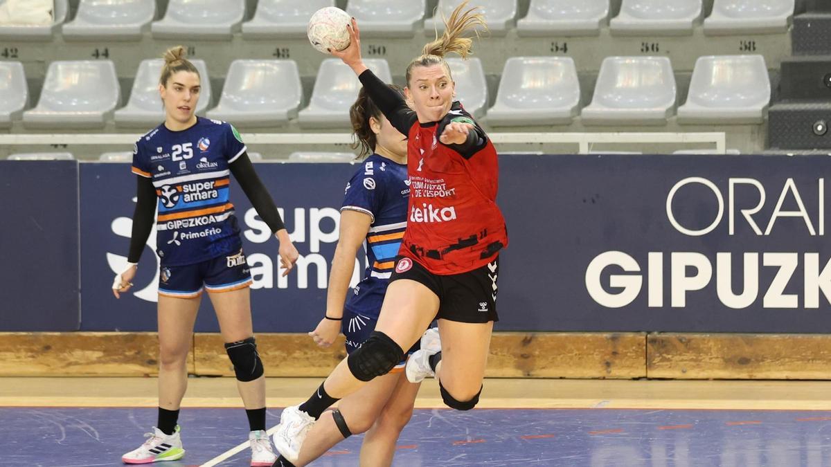 Martina Mazza frente al Bera Bera.