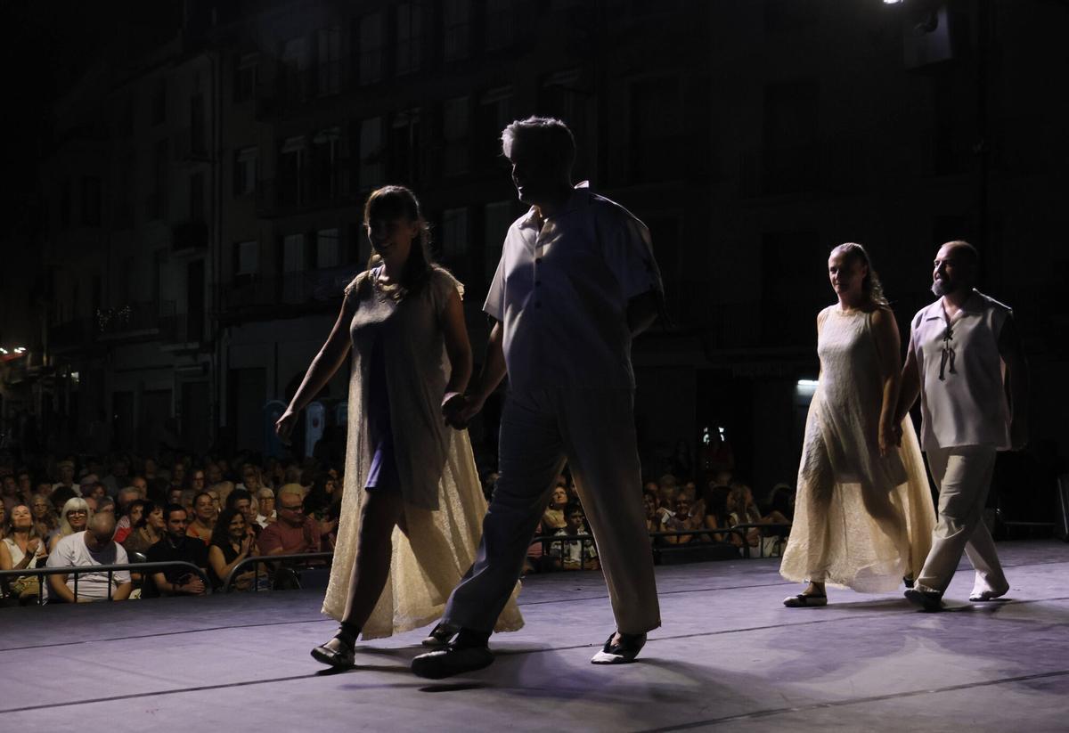 Les millors fotos de El Cor en Dansa 40 anys a la Festa Major de Manresa