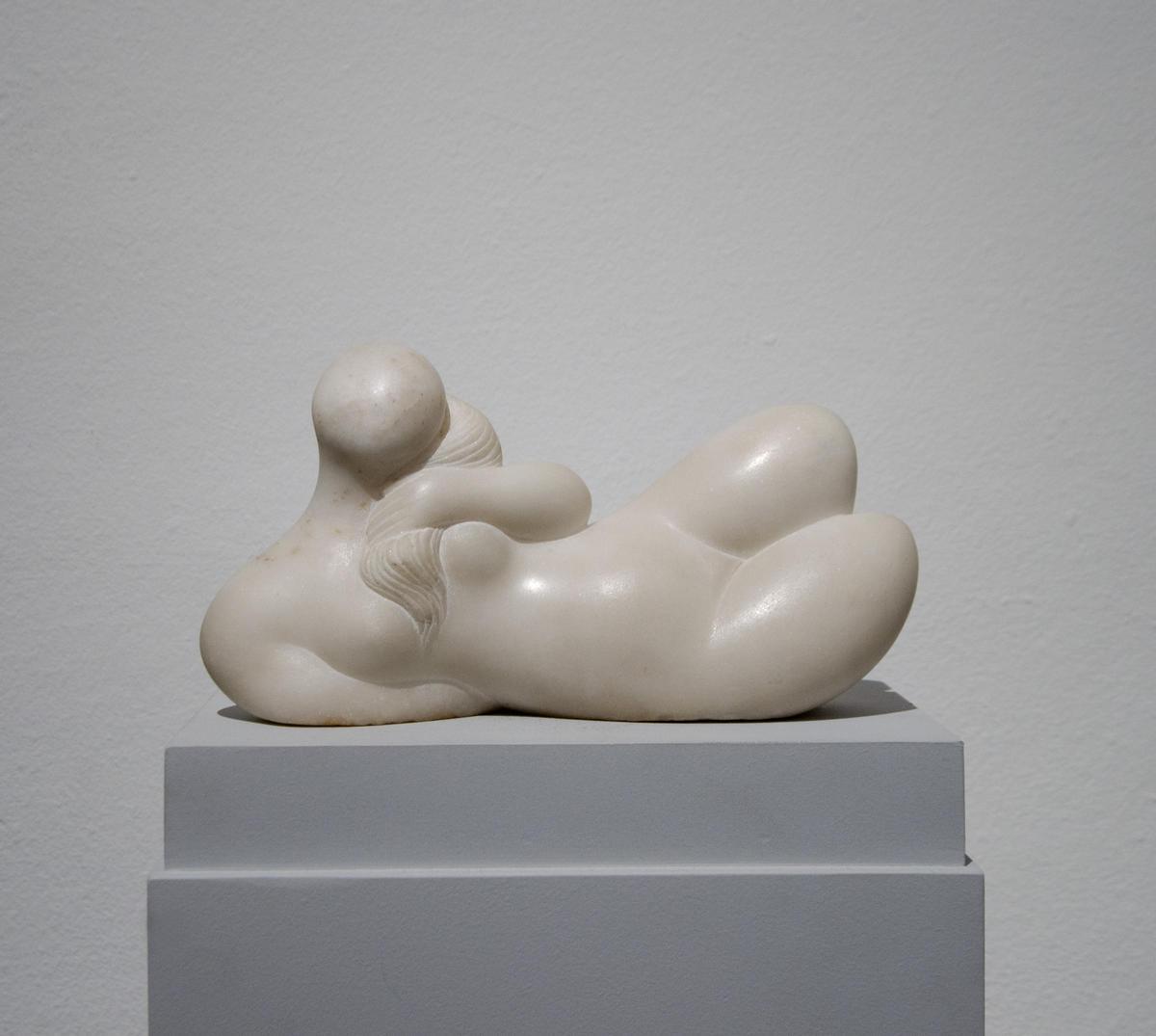 La escultura de mármol de Carrara que esculpiera Baltasar Lobo.