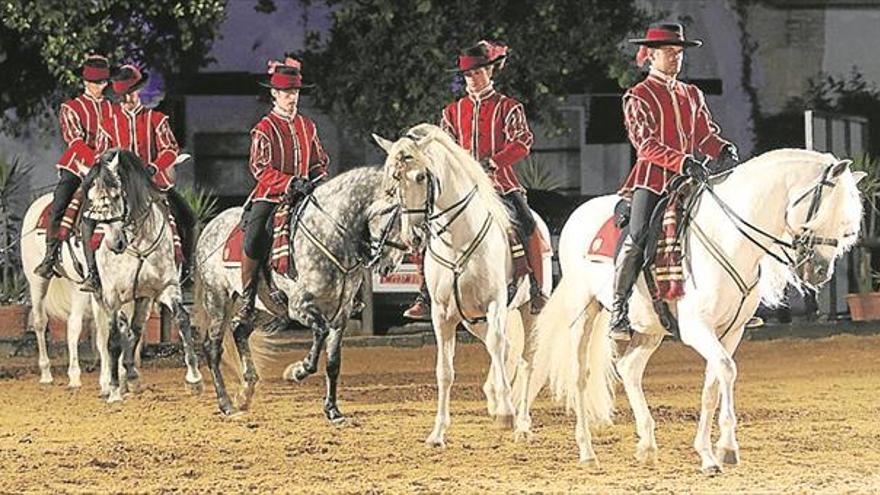 Interés en Sevilla y Málaga por el espectáculo ecuestre