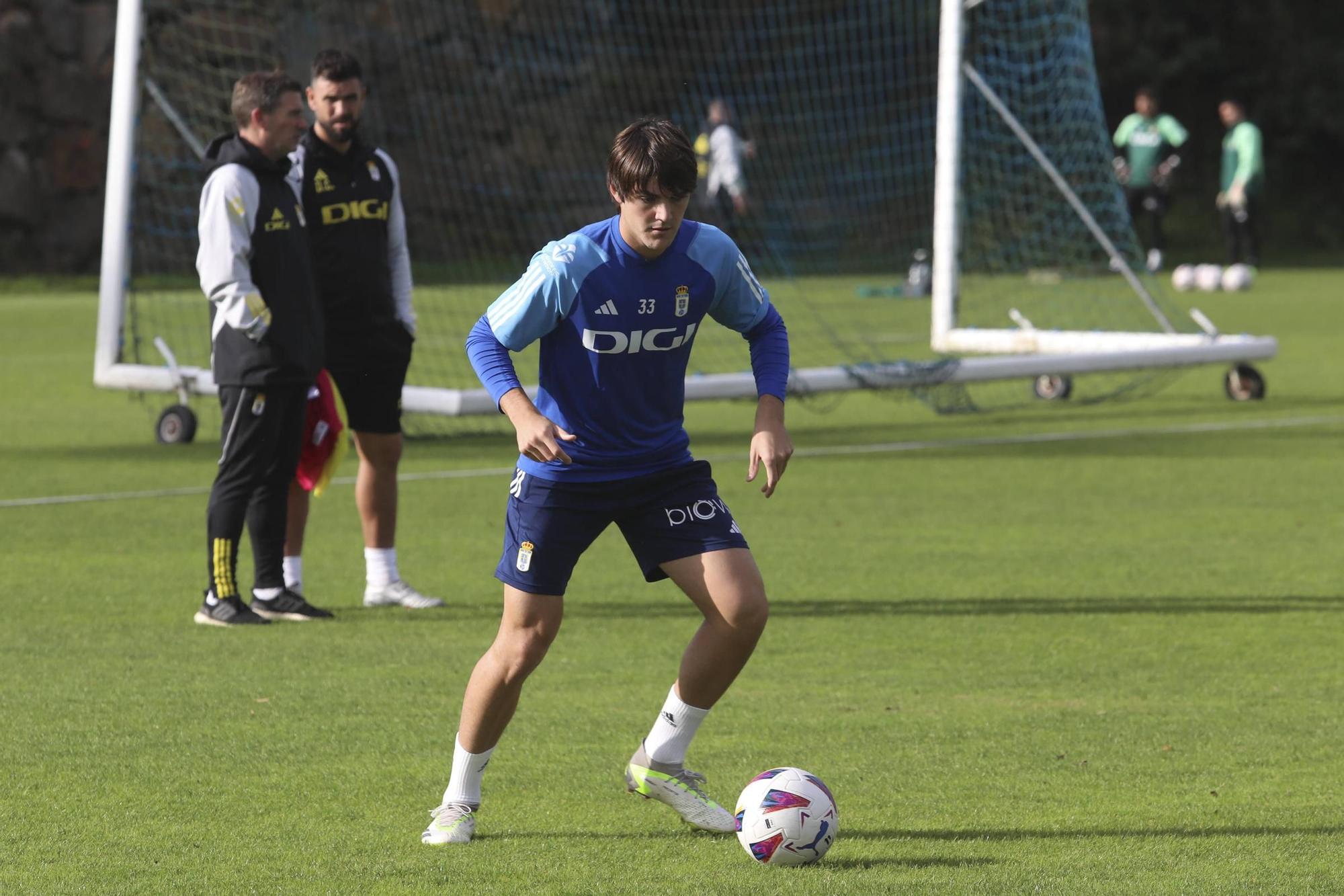 EN IMÁGENES: el entrenamiento del Oviedo