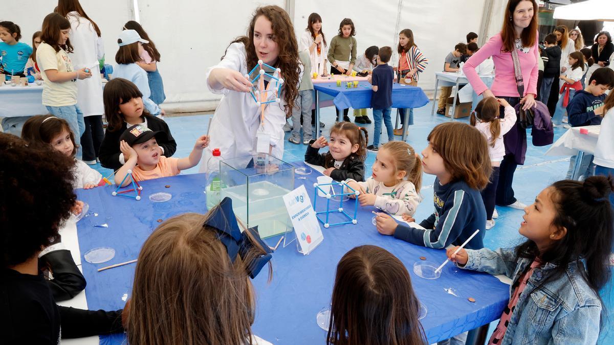 El Cinbio organiza la IV edición de «Ciencia na rúa»