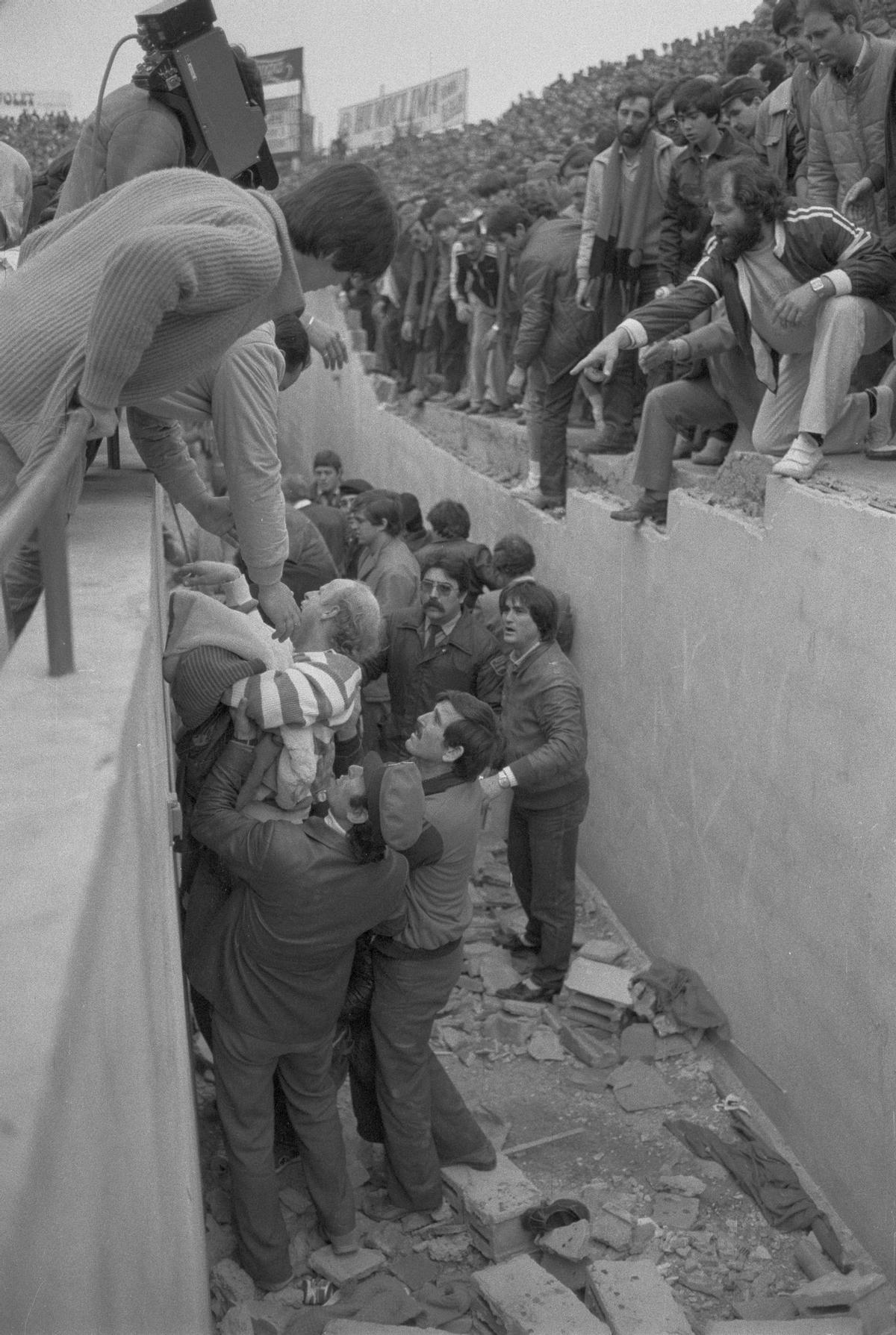 Imágenes para el recuerdo: La caída del muro en el Lluís Sitjar en 1984