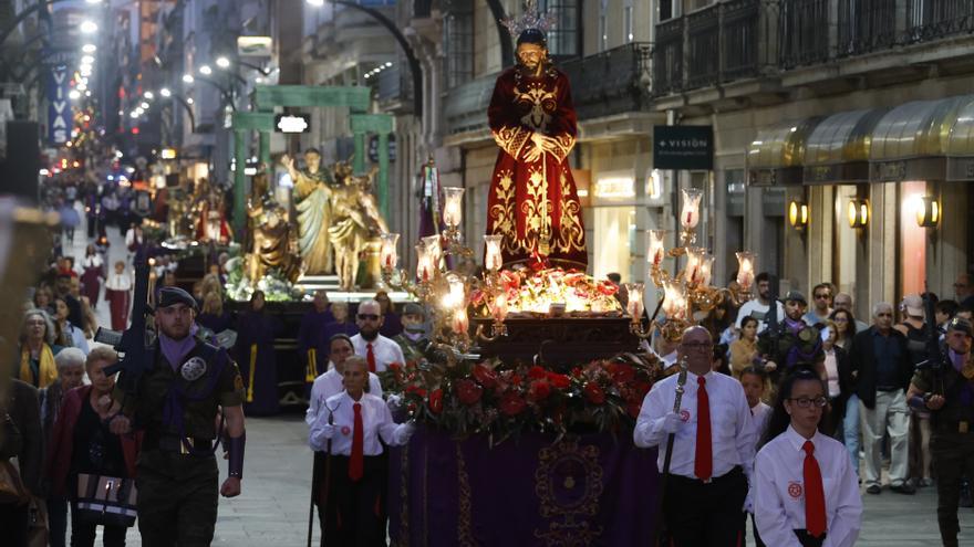 Jueves Santo de fervor  y devoción en Vigo