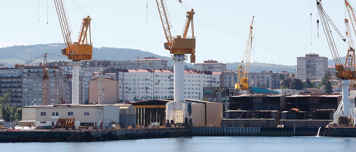 Vista del astillero Hijos de J. Barreras en Bouzas, Vigo