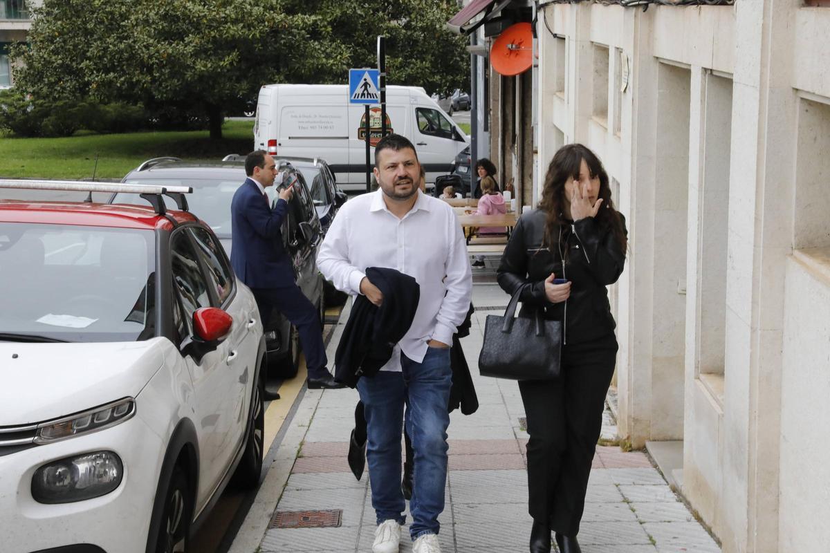 Aitor García, llegando a los Juzgados de Pola de Siero hace meses para la vista por lo ocurrido en Noreña.