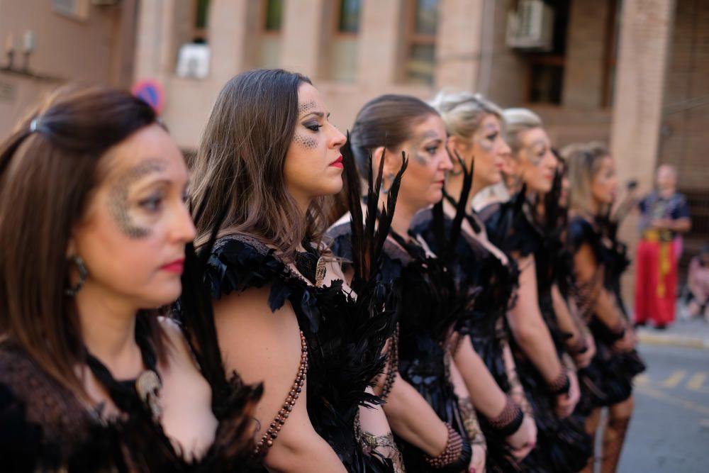 Miles de devotos festeros acompañaron al santo anacoreta en la sobria y tradicional Procesión