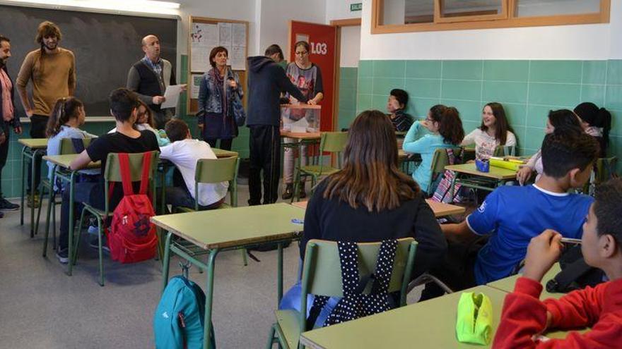 La Vall elige su Consell más joven