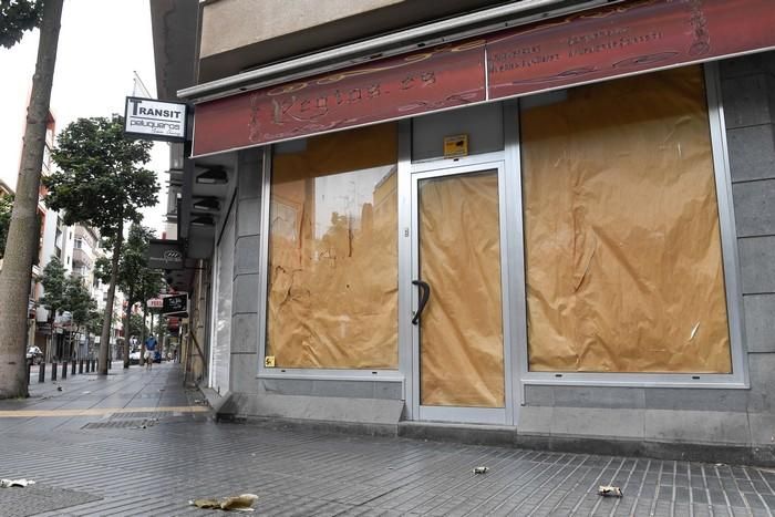 Negocios en la calle León y Castillo