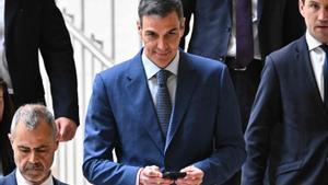 Sánchez: "És reconèixer drets, però també exigir obligacions"