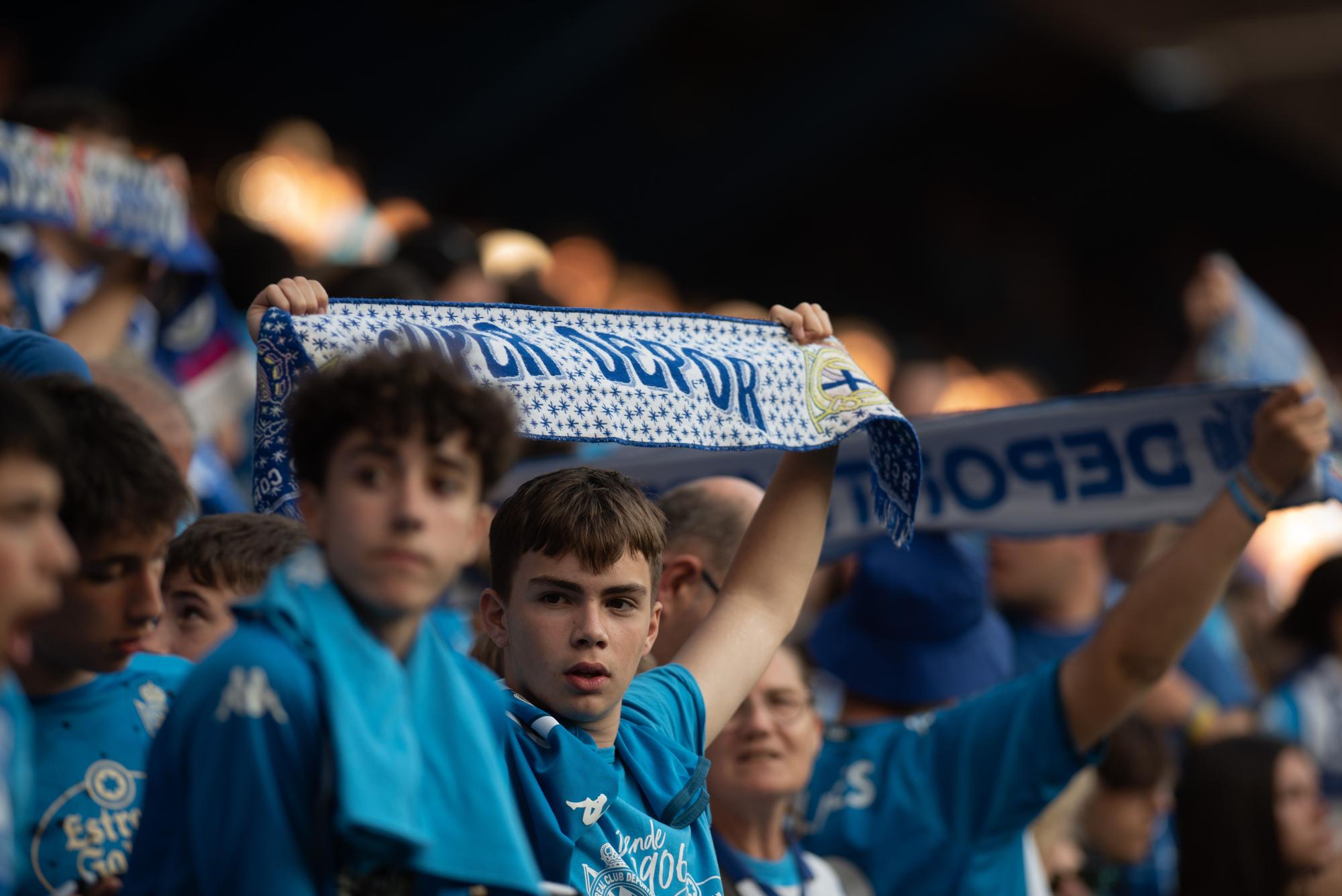 A Coruña marca en Riazor la mejor entrada en la historia de Primera RFEF con 28.828 espectadores