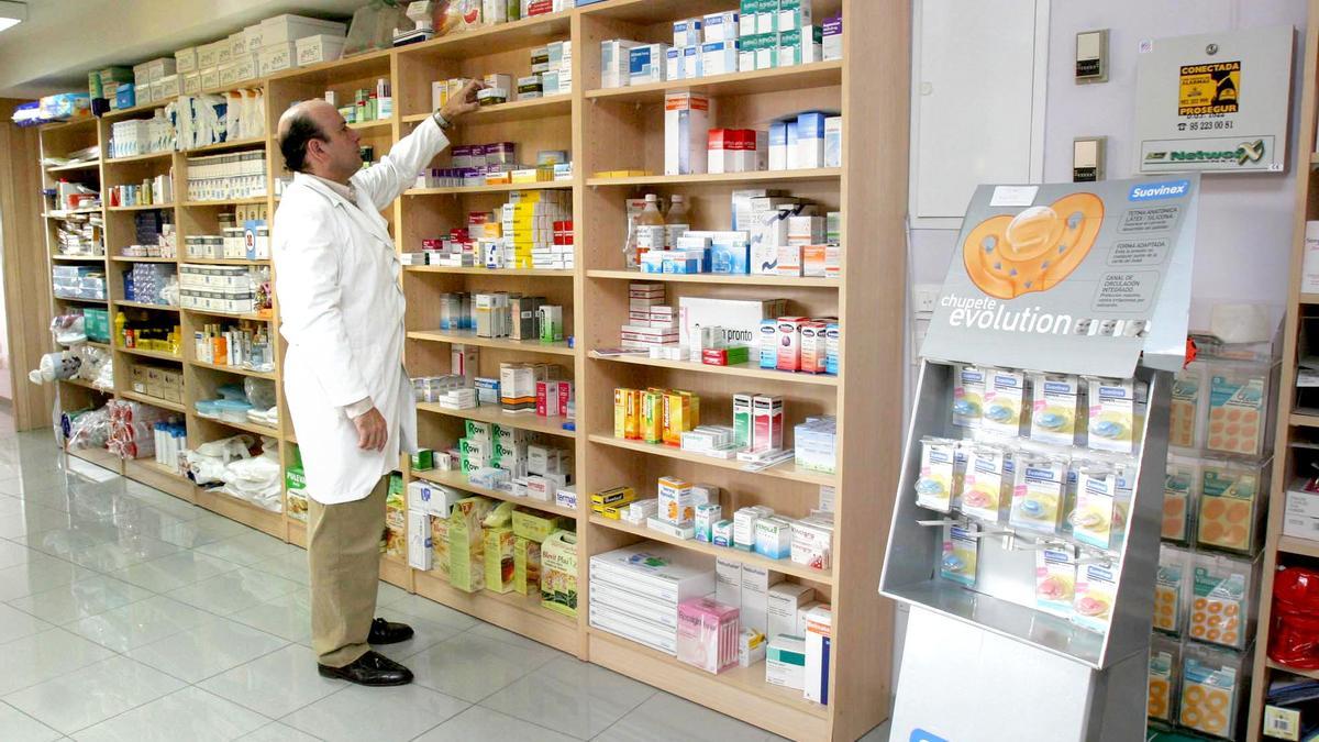 Interior de una farmacia. / Álex Zea