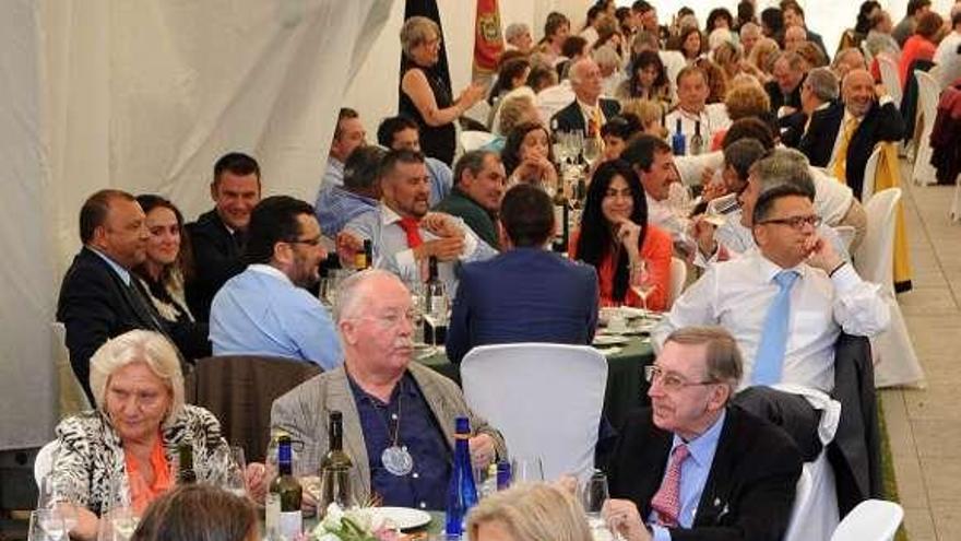 Xantar Albariñense del pasado año en el Pazo de Torrado. // I. Abella