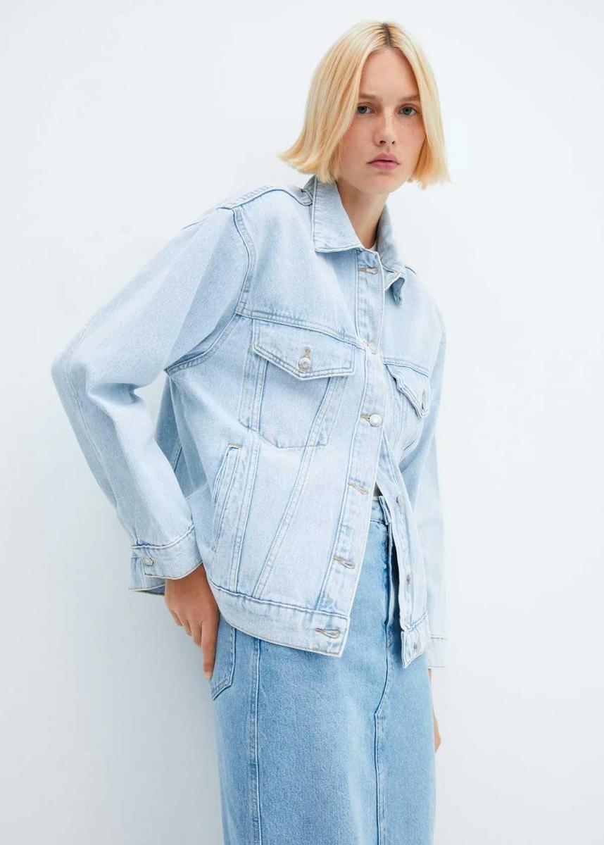 Cazadora denim 'oversize' de Mango