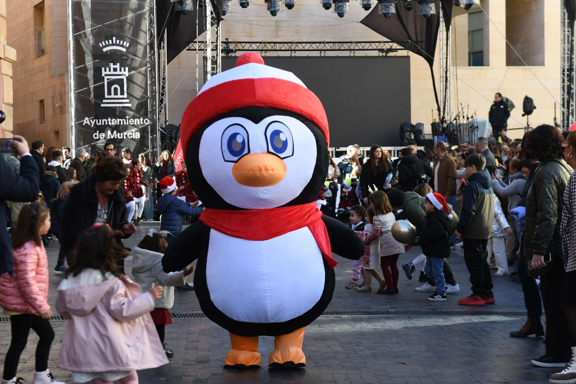 Las mejores imágenes del desfile de Papá Noel en Murcia