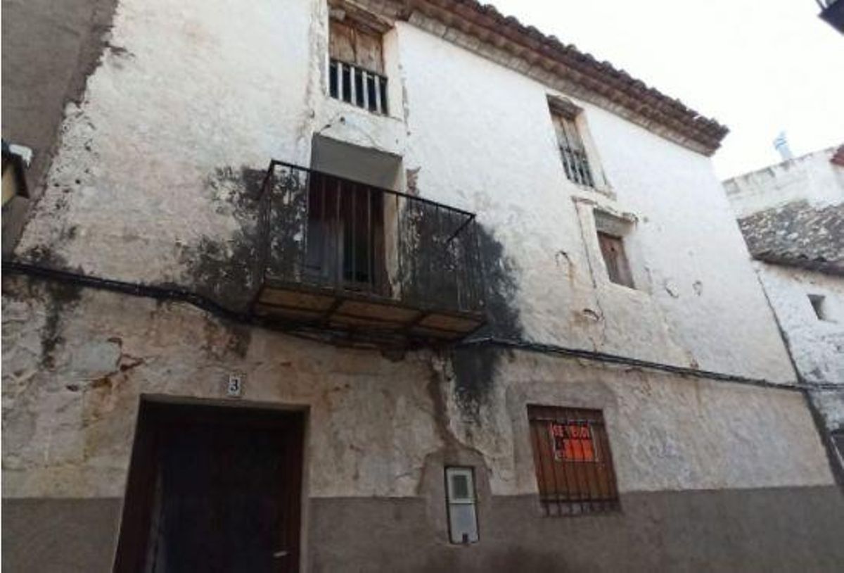 Esta casa en Vilafraca posee unas buenas vistas del Maestrat