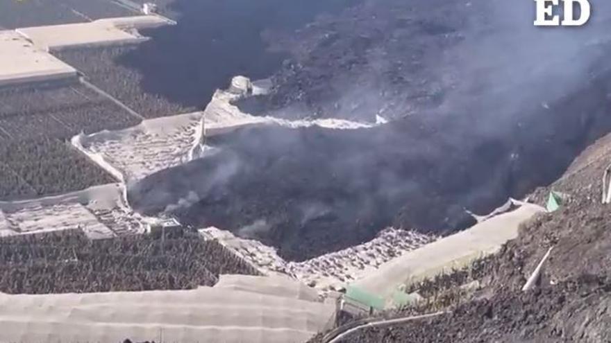 Avance de las coladas del volcán de La Palma desde el Mirador de Las Hoyas