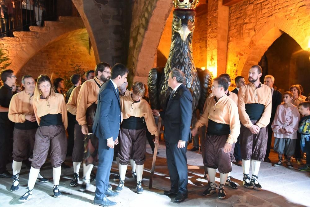 Visita de Torra a Cardona i representació del setge i caiguda del municipi en mans de les tropes borbòniques