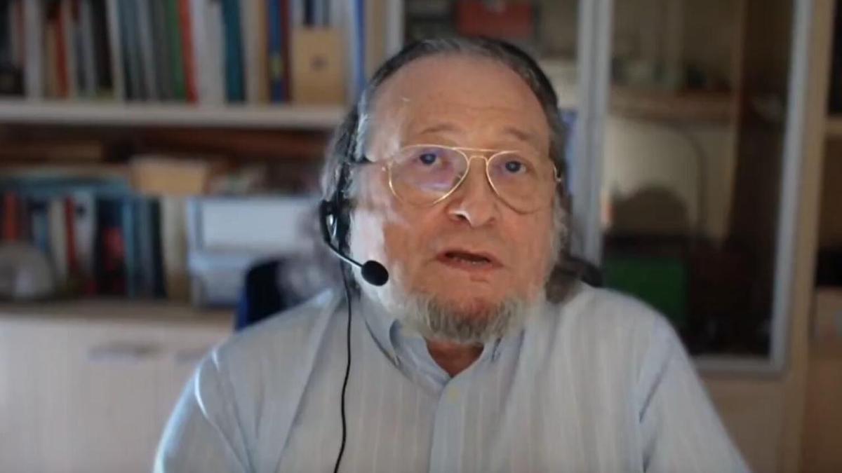 Santiago Niño Becerra, economista.