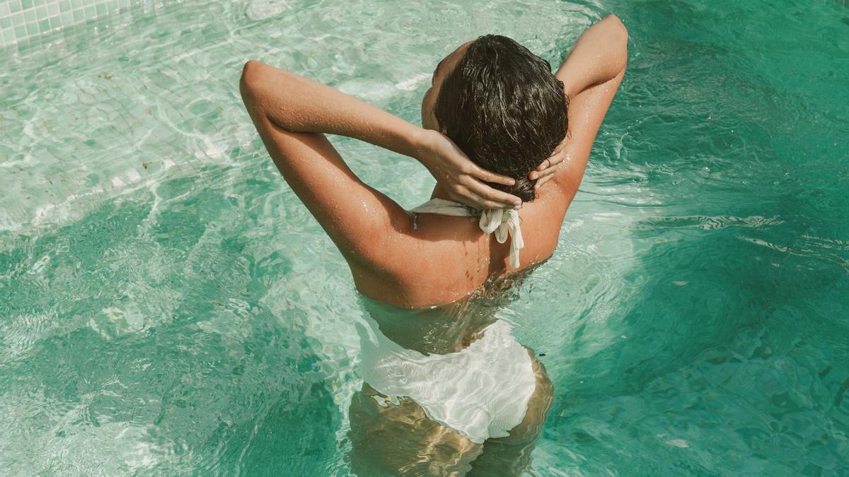 Revelados: los mejores ejercicios en el agua para adelgazar y tener un cuerpo de infarto al volver de las vacaciones