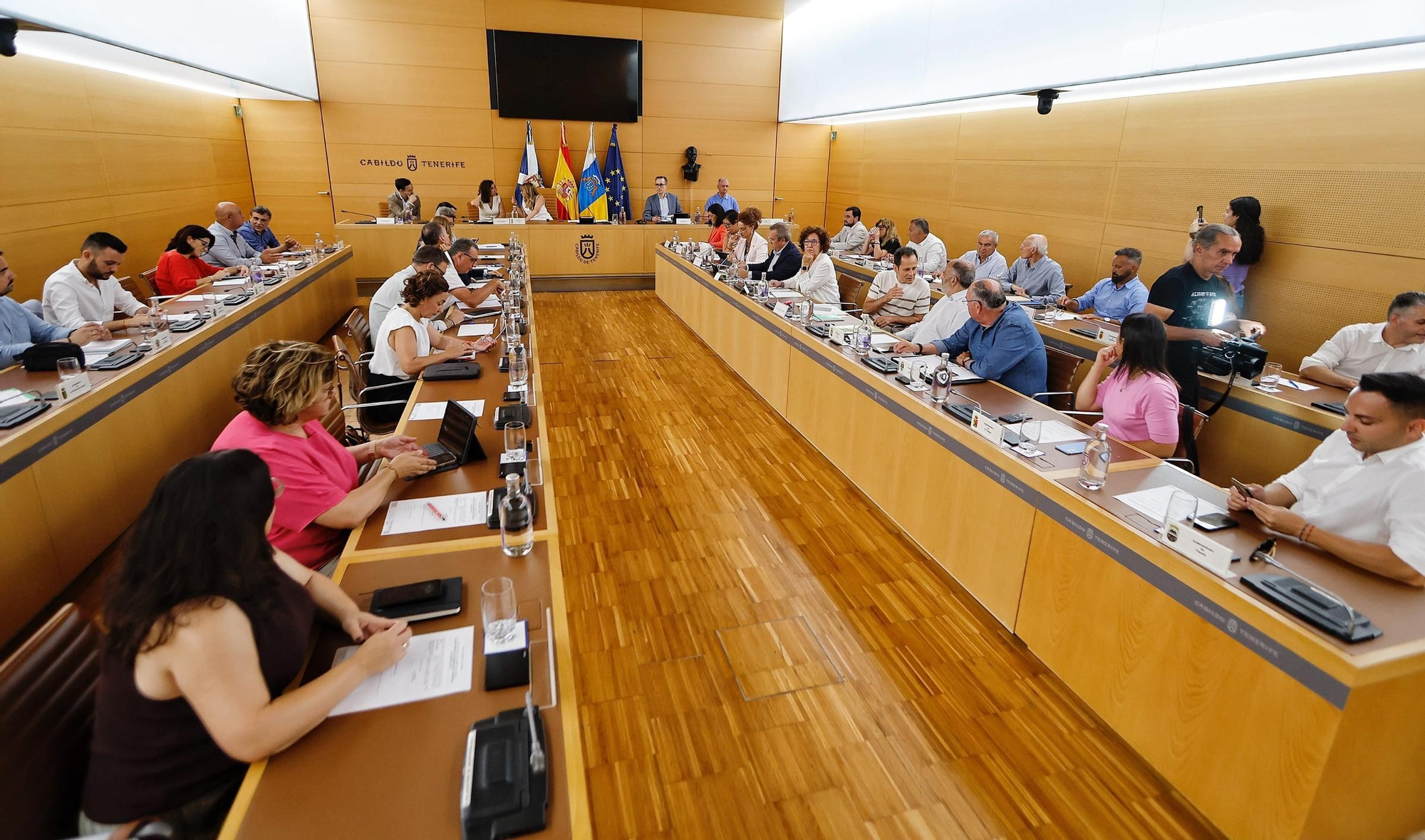 Cumbre del Cabildo de Tenerife con los municipios