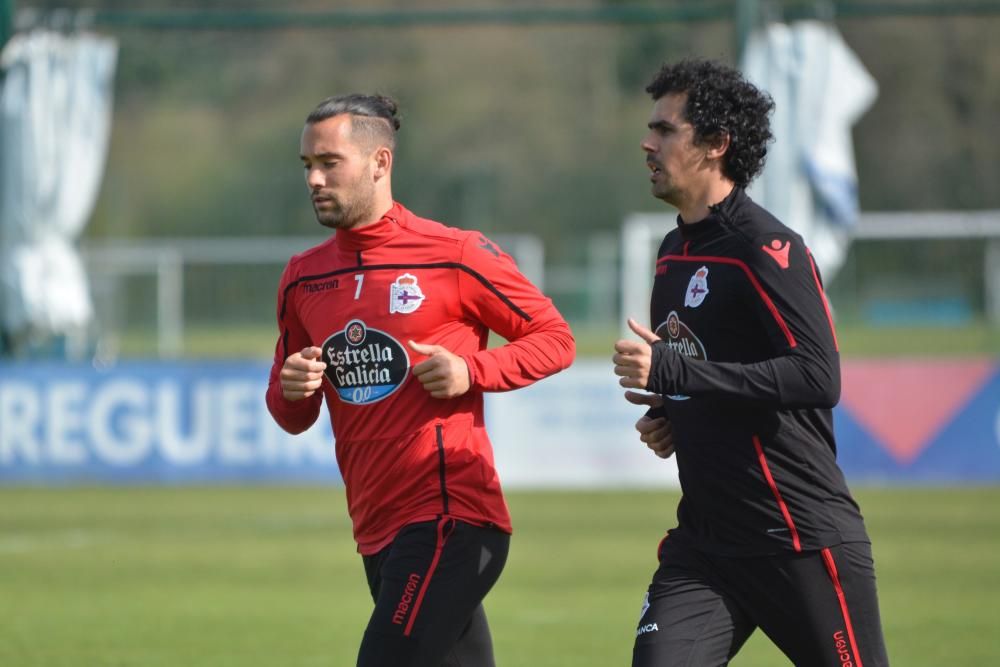 Tras un fin de semana de descanso debido a la expulsión del CF Reus,  los jugadores continúan con la preparación física y mental para recibir a la UD Almería en Riazor.