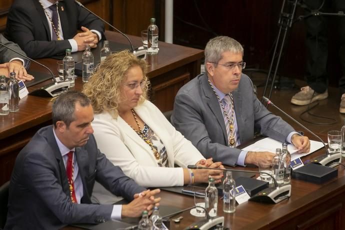 22.06.19. Las Palmas de Gran Canaria. El Cabildo de Gran Canaria celebra el pleno de constitución de la nueva corporación, con Antonio Morales como presidente, al haber sido el candidato más votado. Foto Quique Curbelo  | 22/06/2019 | Fotógrafo: Quique Curbelo