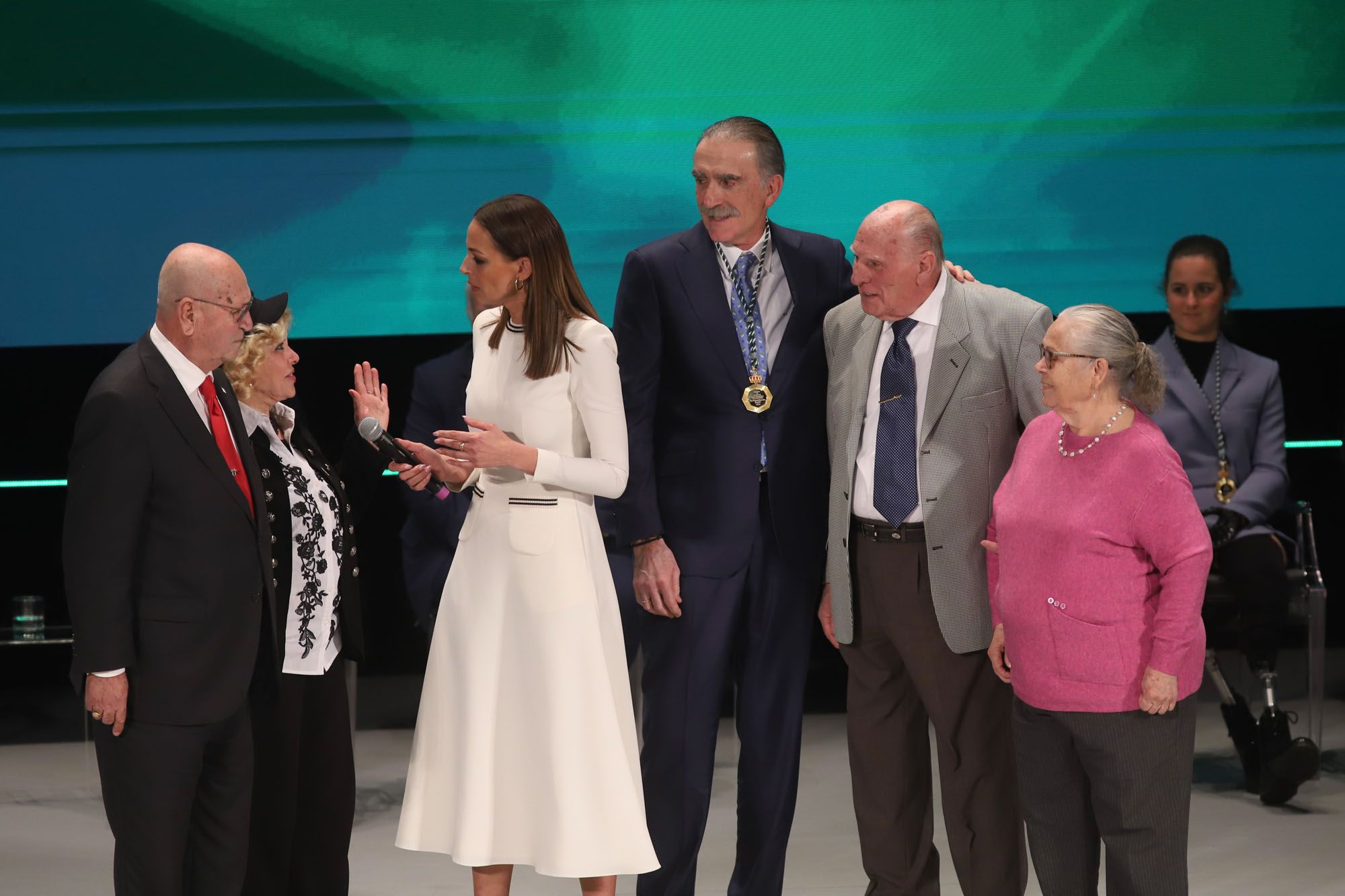 La gala del 28-F y la entrega de Medallas de Andalucía 2024, en imágenes