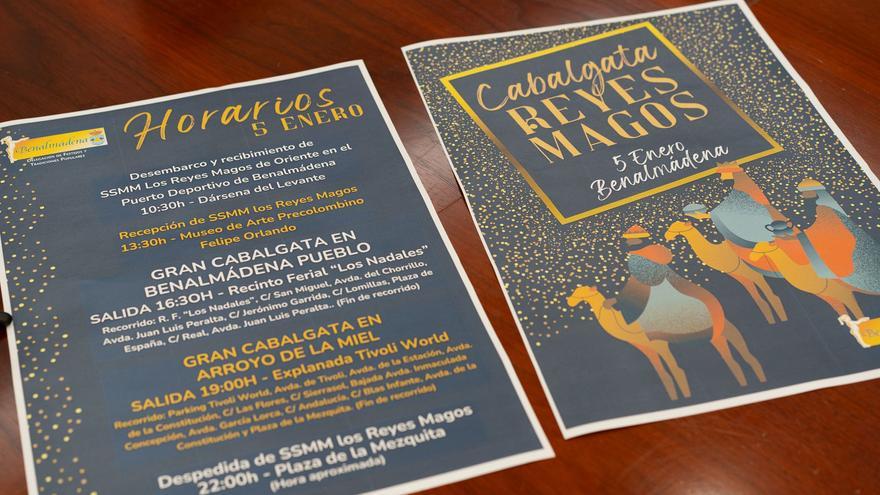 Cartel anunciador de la cabalgata de Reyes Magos en Benalmádena.