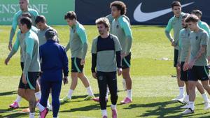 Entrenamiento del Atlético de Madrid en la víspera de su encuentro de Liga de Campeones contra el Inter de Milán