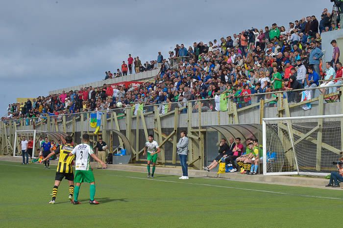 Futbol. Partido entre Villa Santa Brígida y ...